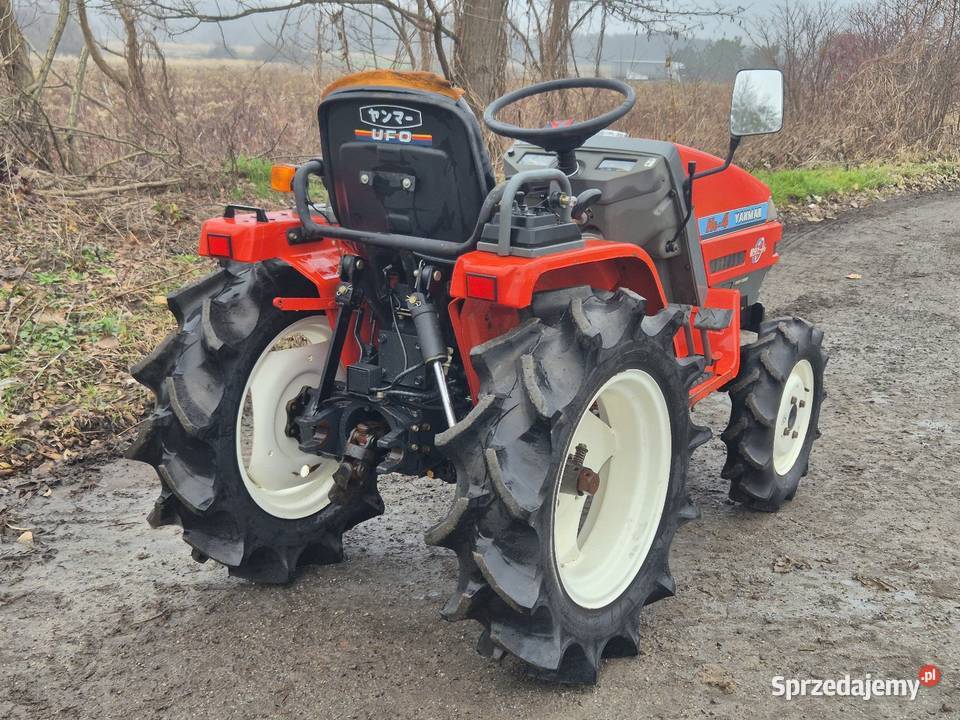 Traktorek traktor YANMAR Ke4D 14 44 Skrzynia biegów Manualna Małuszyn