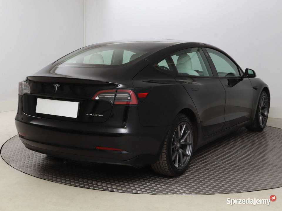 Tesla Model 3 Long Range 4WD 74kWh Sedan / Limuzyna Bielany Wrocławskie