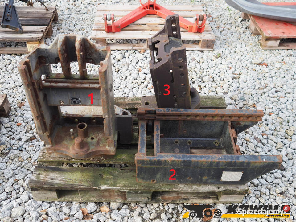 Kozioł zaczepowy wspornik uchwyt sanki Claas