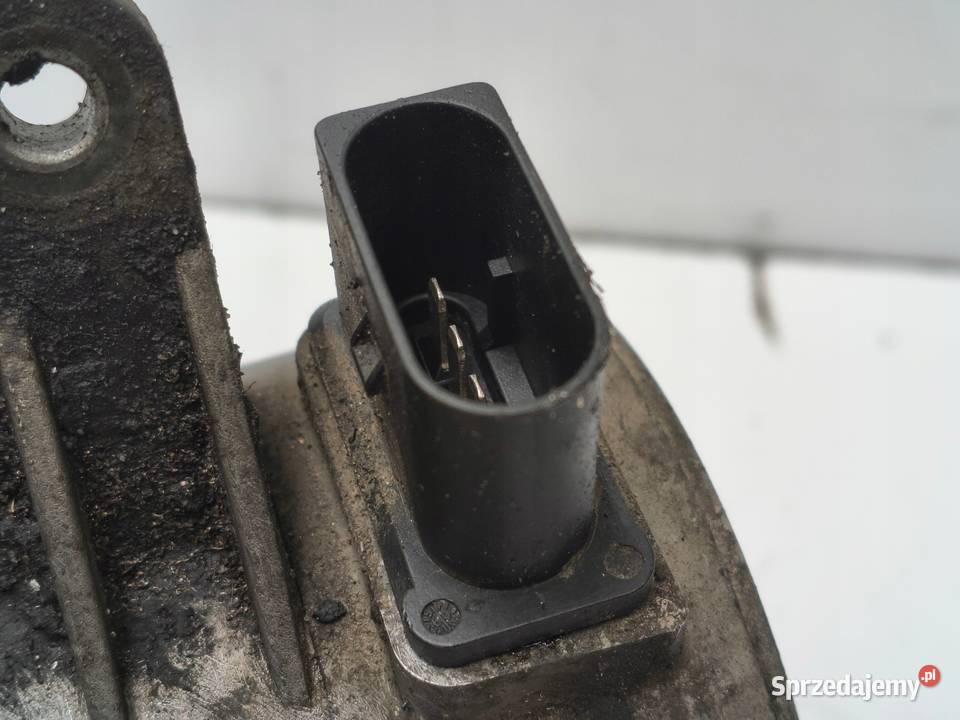 POMPA WODY BMW E87 E90 20 i oryginał 7586928 Chełm
