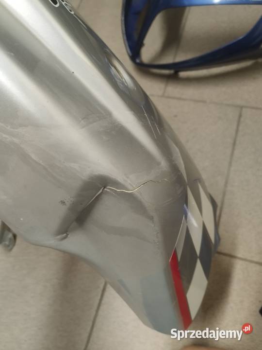 Peugeot Speedfight 2 czacha obudowy reflektora Tarnowskie Góry