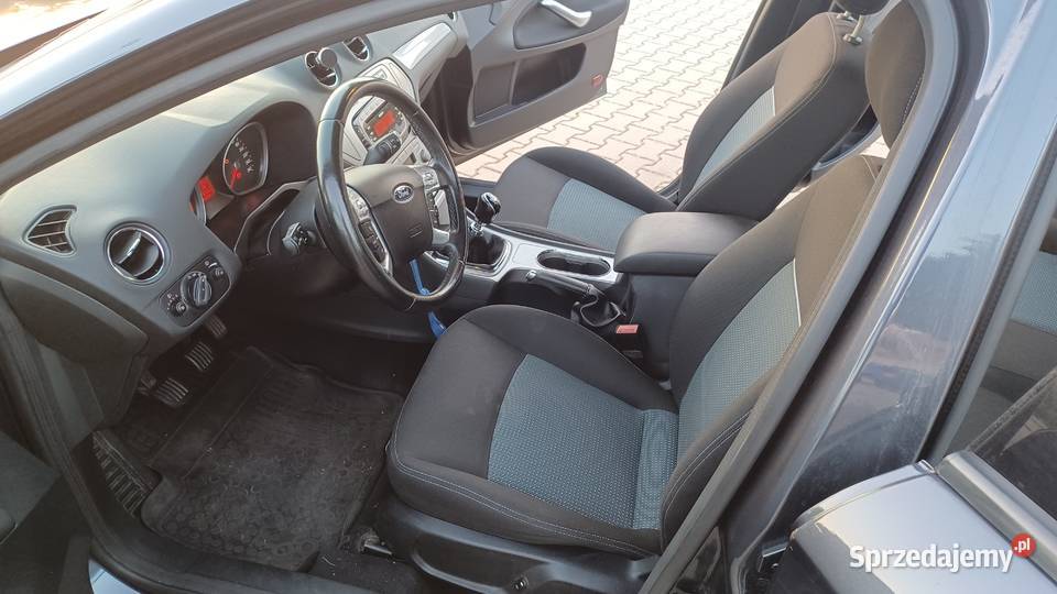 Rodzinne ekonomiczne kombi 243000km Białystok