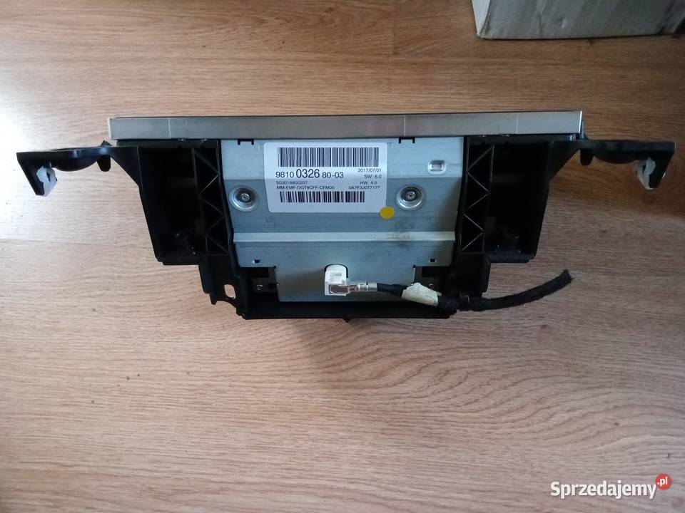 wyświetlacz monitor peugeot 5008 sprzedam