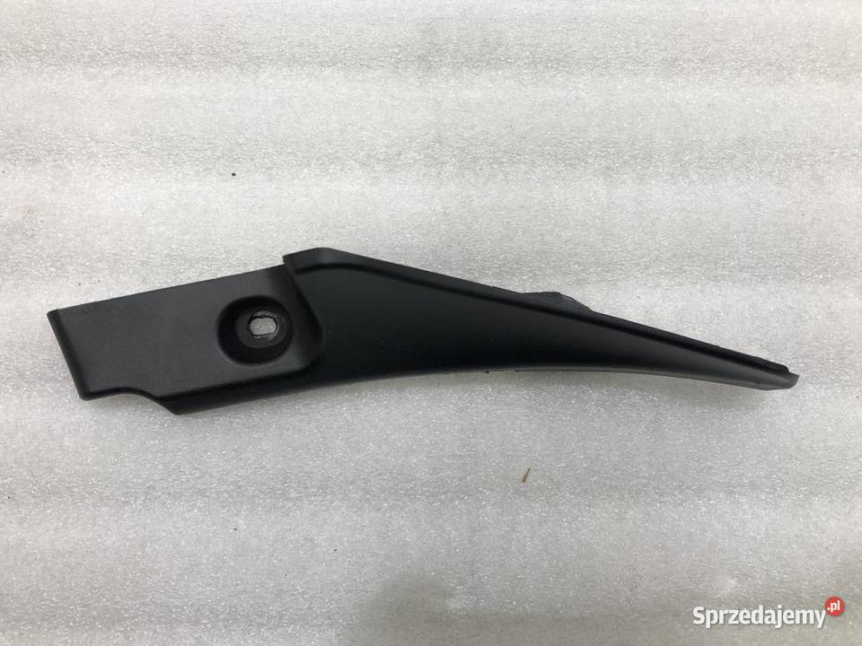 ZAŚLEPKA PODSZYBIA LEWA DACIA SANDERO I osobowe Osłony i zaślepki