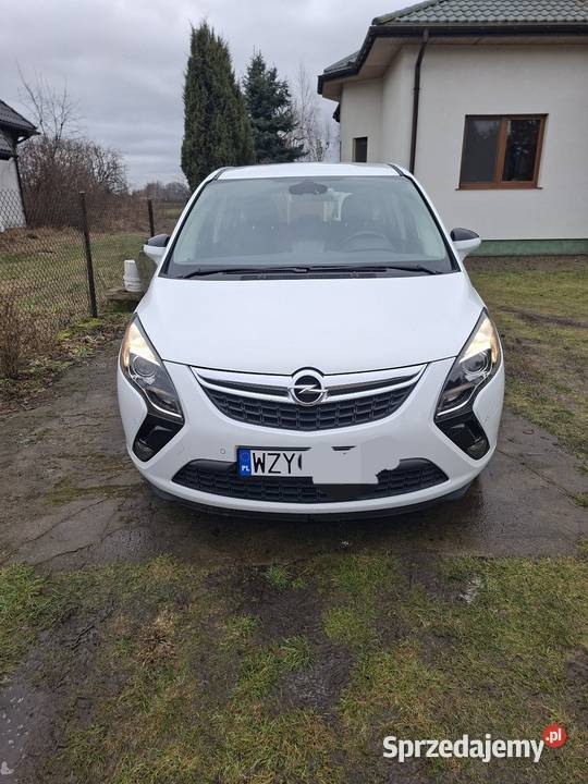 Sprzedam Opel Zafira 14 C 2016 mazowieckie Żyrardów