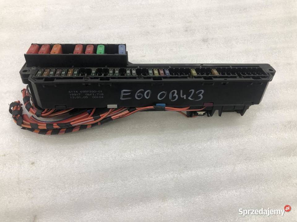 SKRZYNKA BEZPIECZNIKÓW 6957330 BMW E60 sprzedam