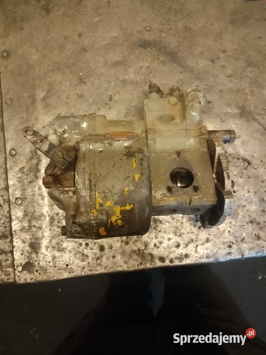Pompa wtryskowa do ursusa c385 i c 328 Miechów