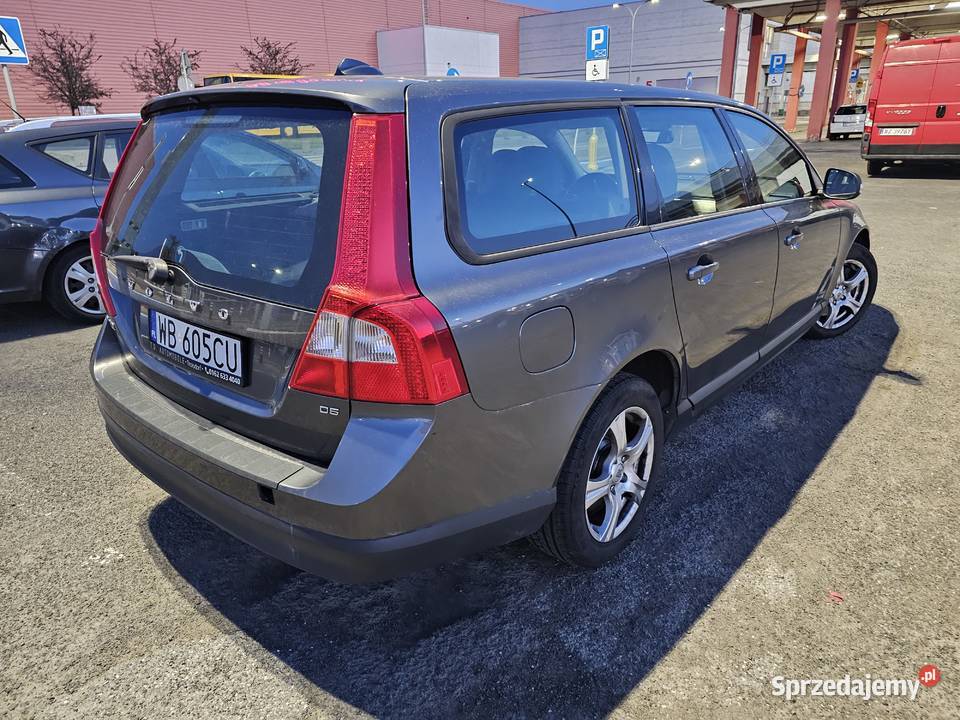 Volvo V70 24 D5 185 automat Warszawa