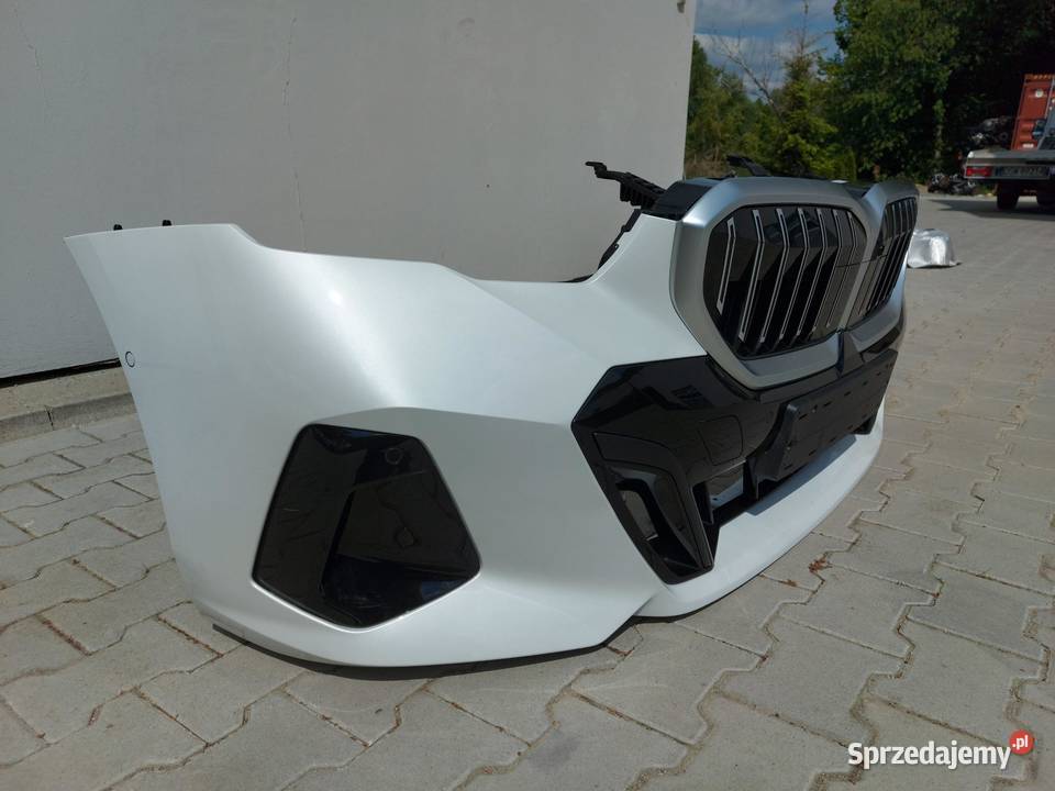 BMW 5 G60 530E xdrive Zderzak przód MPakiet A96