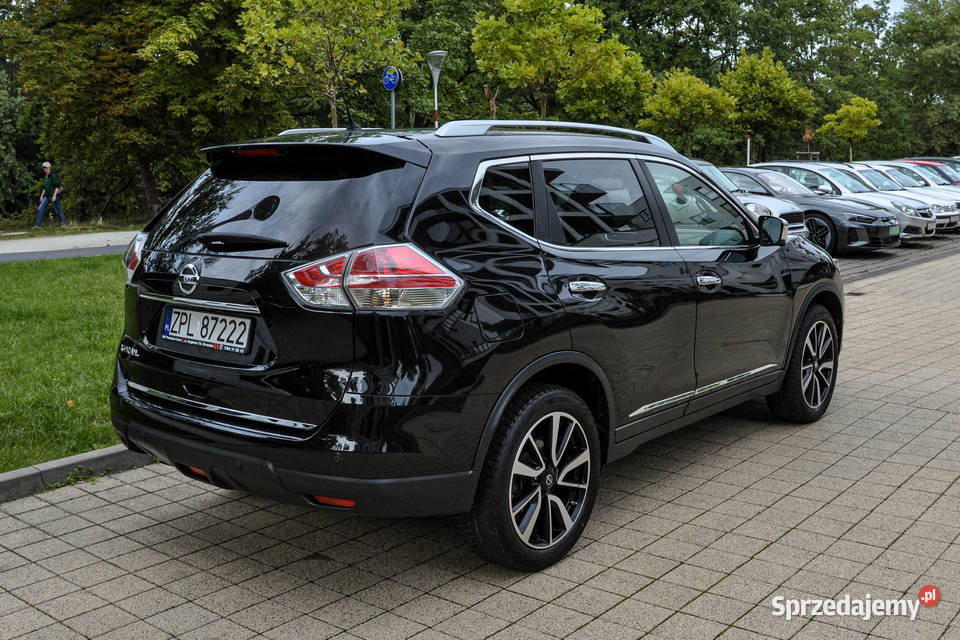 Nissan XTrail 16 163 Salon Bezwypadkowy Skóry sprzedam