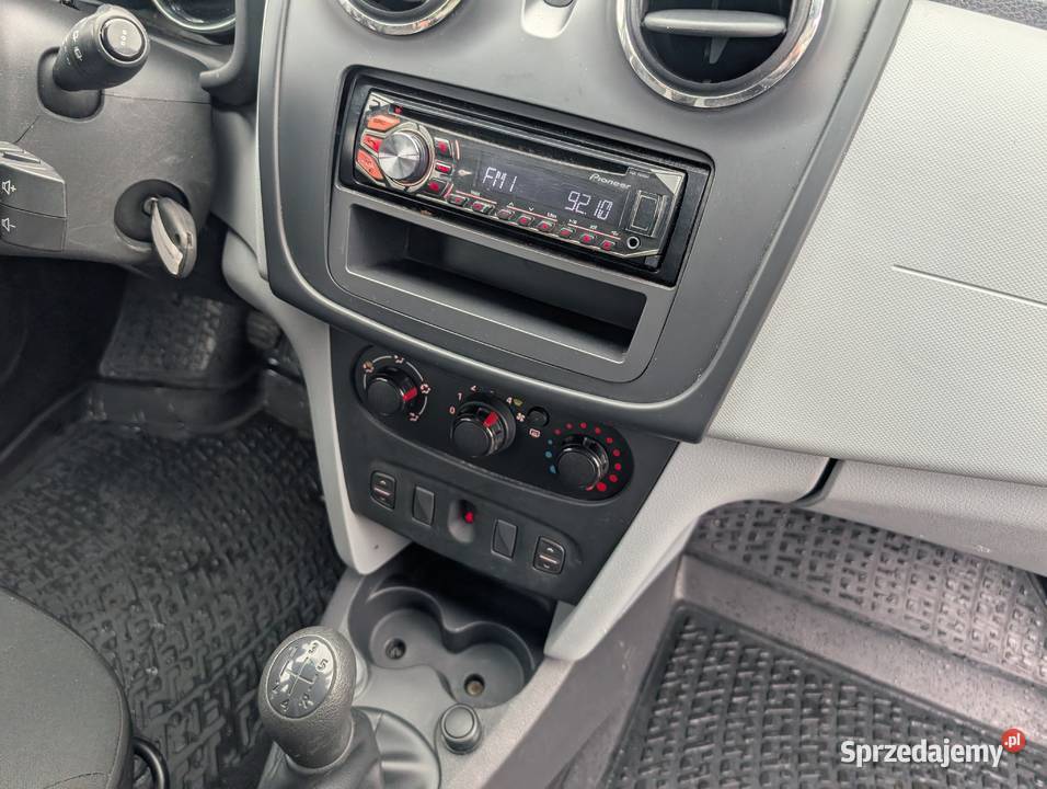 Dacia Sandero 12 Benzyna LPG 2013 176 000 Rok produkcji 2013 Góra Kalwaria
