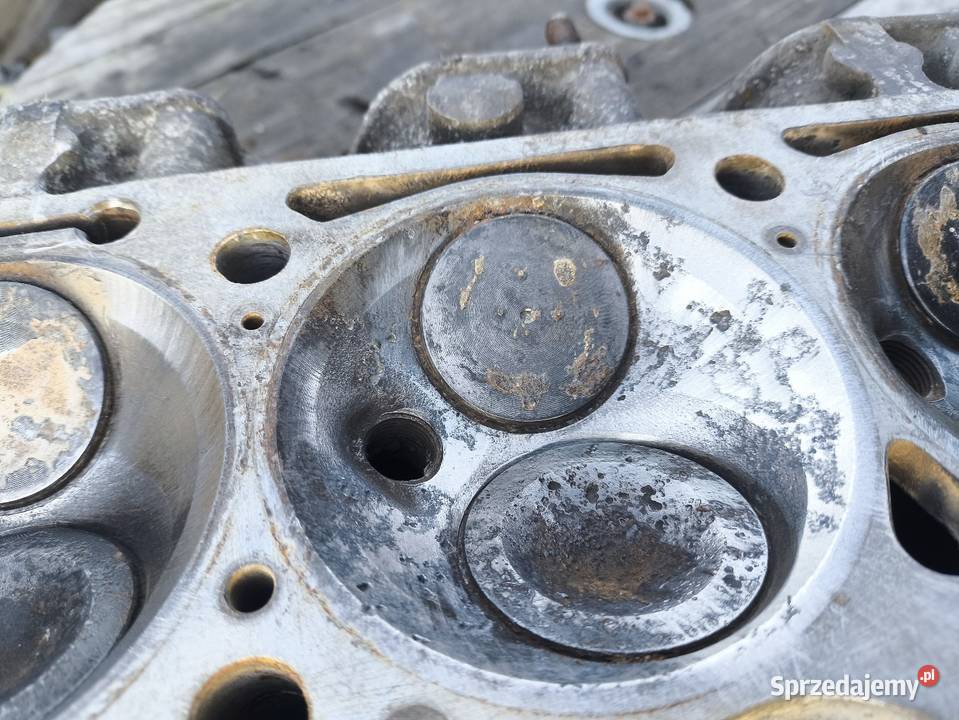 Głowica mercedes M110 28 R110 016 19 01 w113