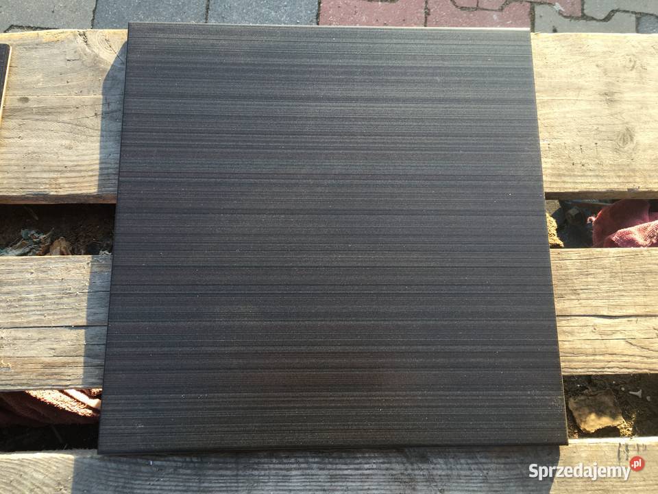 Terakota rayas negro 333x333 firmy KEROS Reguły