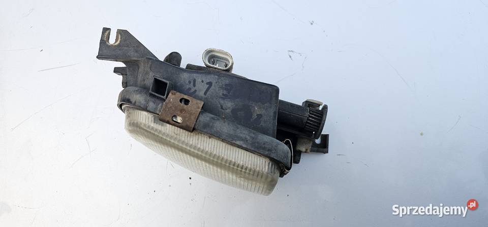 Halogen lewy przód mercedes w203 coupe Lampy przeciwmgielne Zbąszyń