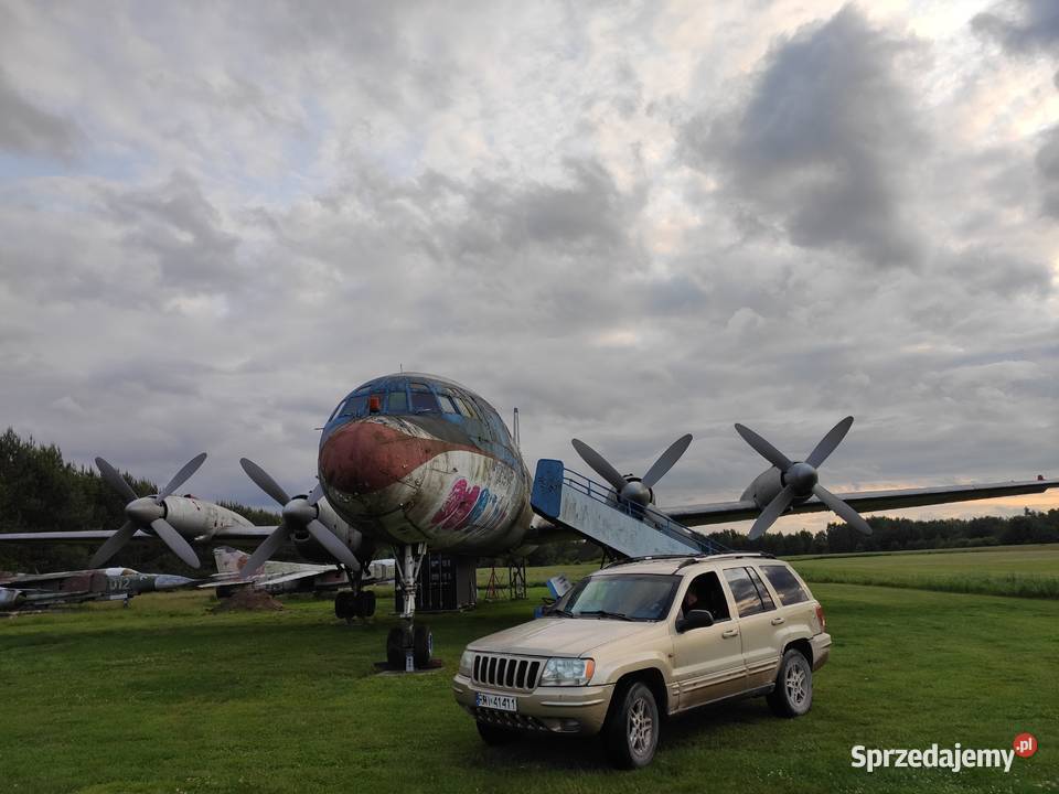 Jeep grand Cherokee wj 40 LPG hak 4000cm3 sprzedam