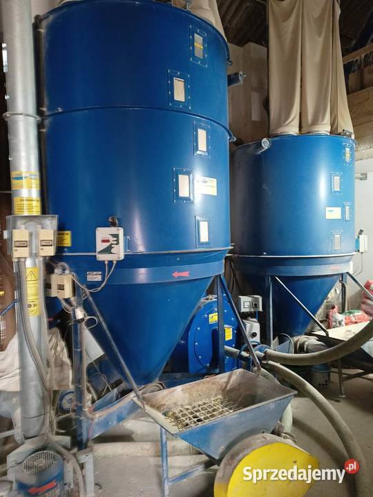 Mieszalnik pasz 2 tony 2t Kaczagórka sprzedam