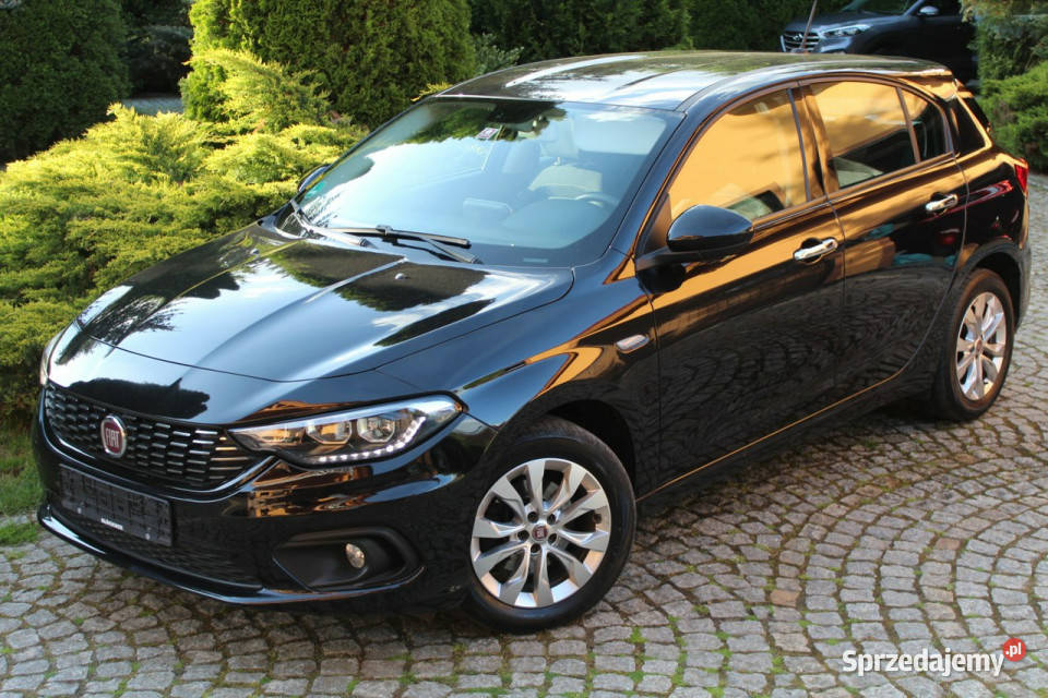Fiat Tipo Lounge Lift 14 Benzyna 117 II 2016 dolnośląskie Lubań