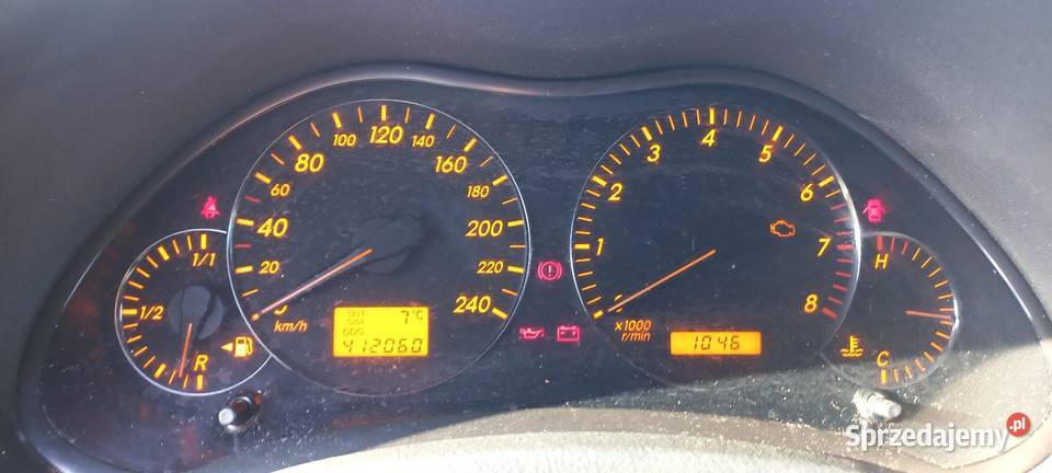 Toyota Avensis T 25 18 LPG Hak Kombi Opłaty manualna Skaryszew