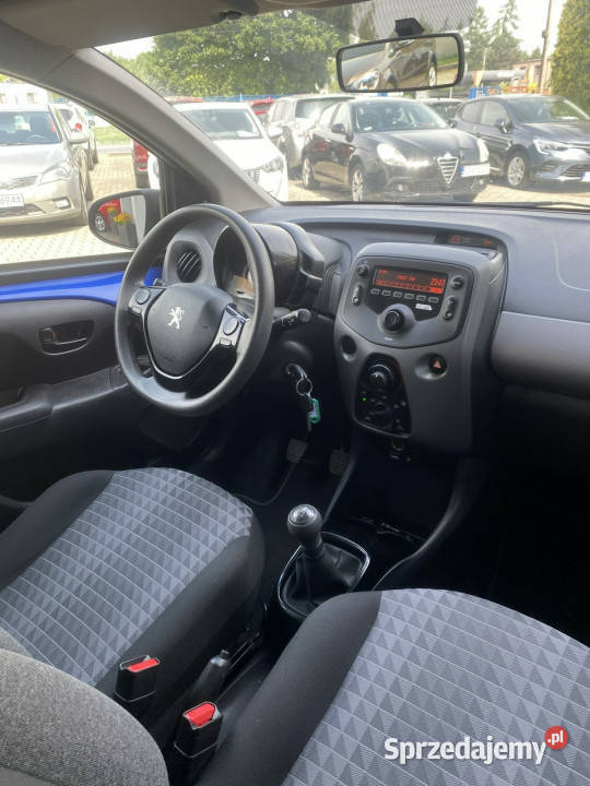 Peugeot 108 10 72 Klima Podgrzewane fotele immobilizer sprzedam