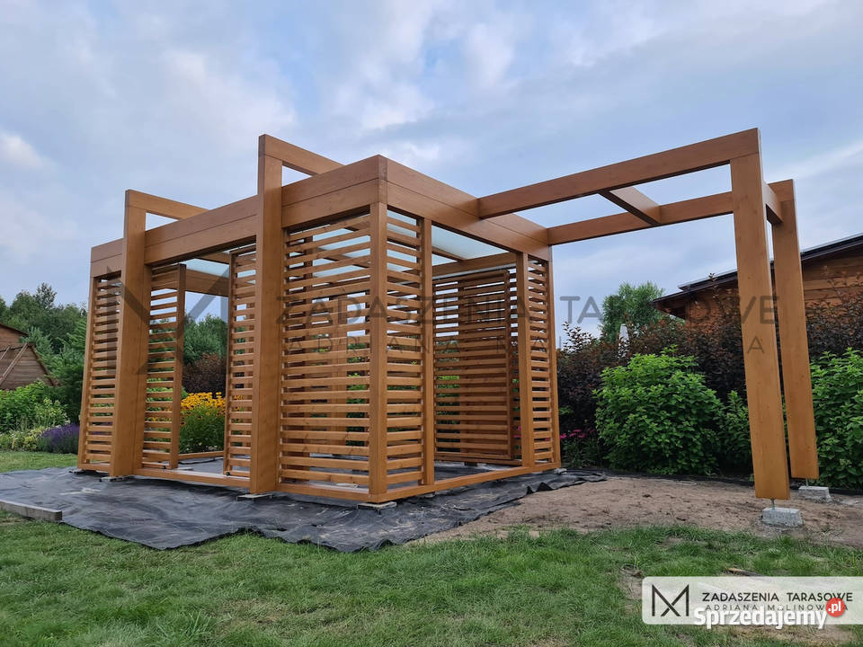 Nowoczesna altana Iwiny