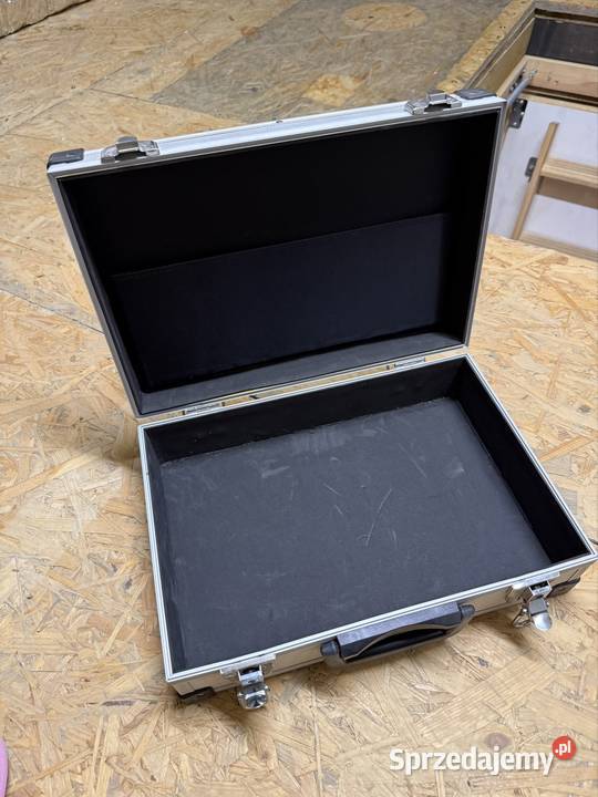 Walizka aluminiowa 380x260x120 dolnośląskie Konradówka