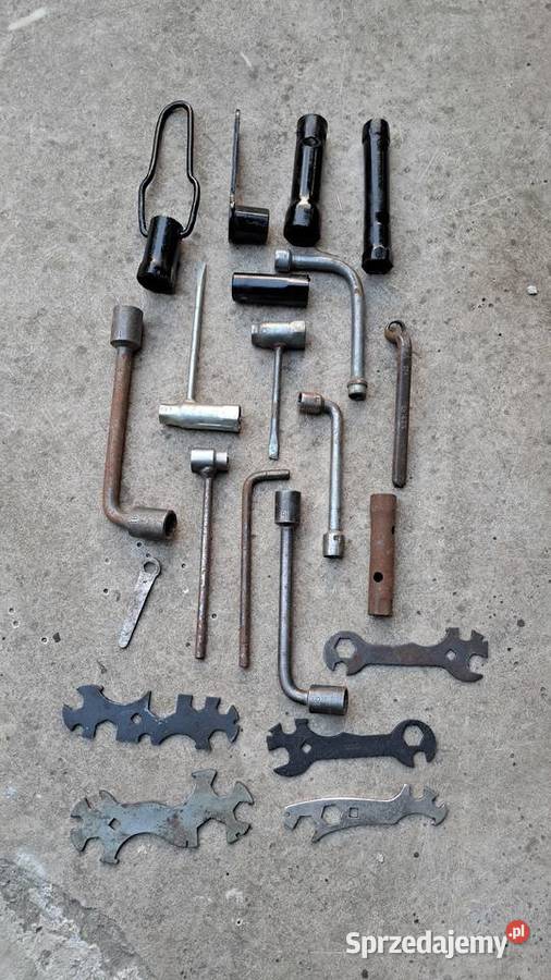 klucze samochodowe motocyklowe PRL Leszno