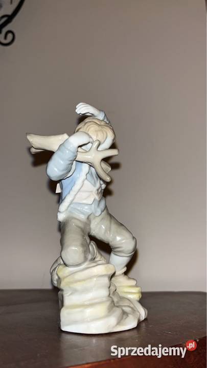 Figurka chłopca z chrustem Made in Spain Gdańsk