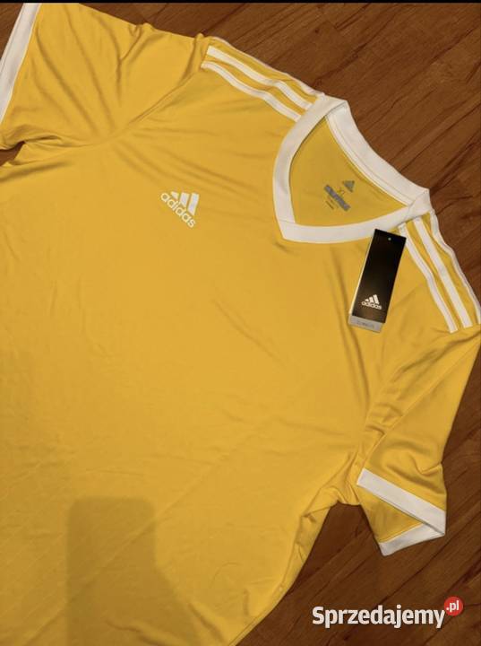 Nowa koszulka Adidas
