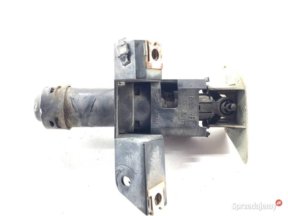 SPRYSKIWACZ REFLEKTORA PRAWY PRZÓD MITSUBISHI