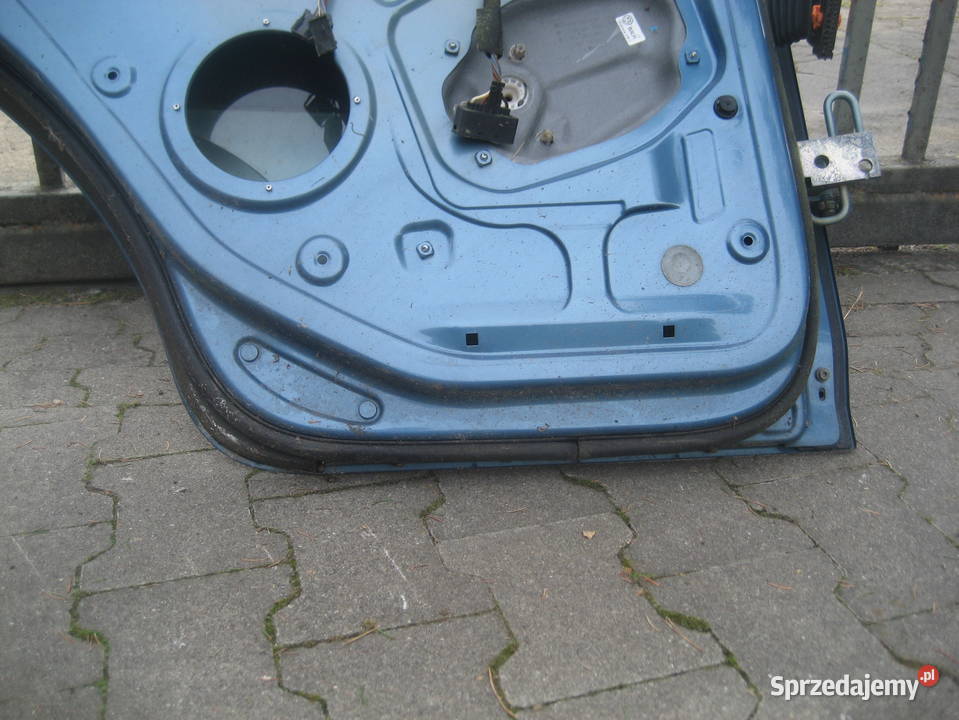 vw golf 5 plus 6 plus drzwi tył lewe kod LA5S Rakoniewice
