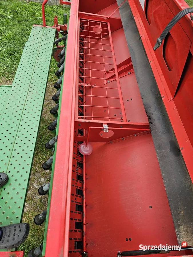 Sprzedam agregat siewny nieuszkodzony Siewniki i sadzarki Jarszewo
