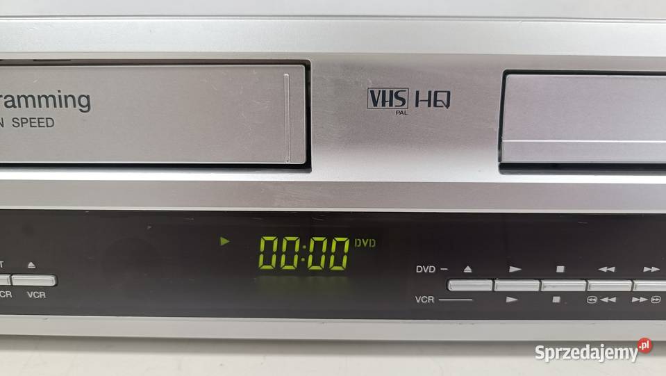 FERGUSON FVD100 Odtwarzacz Combo bez pilota Magnetowidy