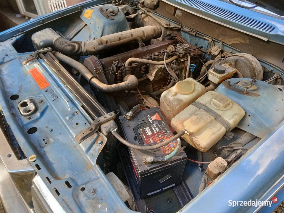 Volvo 244 sedan rocznik 83 piękny zabytek Pozostałe Ksawerów sprzedam