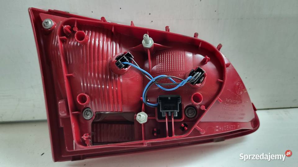 Lampa tylna lewa VW Passat B7 Kombi Lampy tylne Kiczyce
