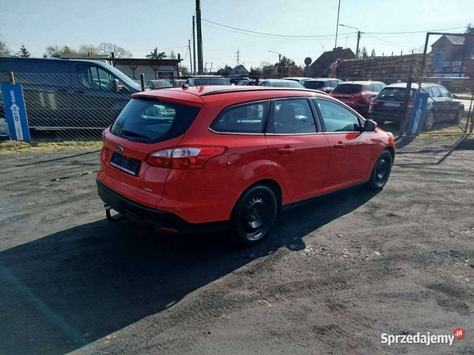 Ford Focus Mk3 20102018 czerwony