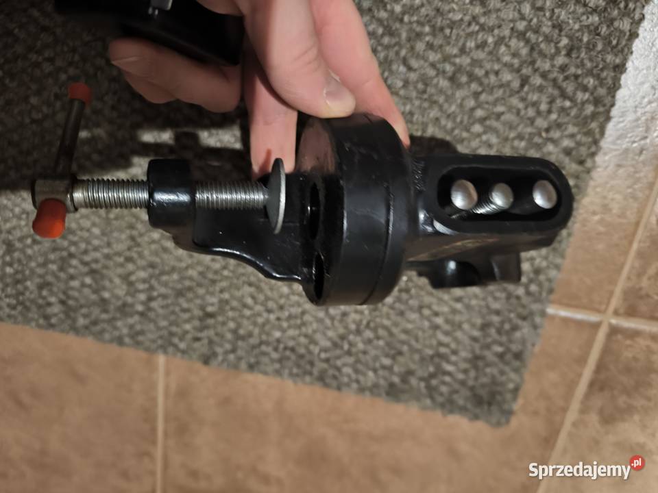 Solidne imadło obrotowe dawnej produkcji nowe łódzkie Radomsko