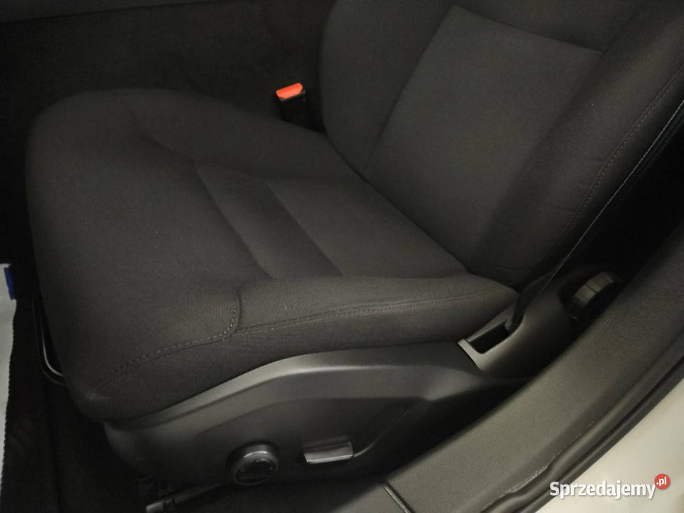 Volvo V60 B4 D Momentum aut Z Polskiego Salonu V60 Warszawa