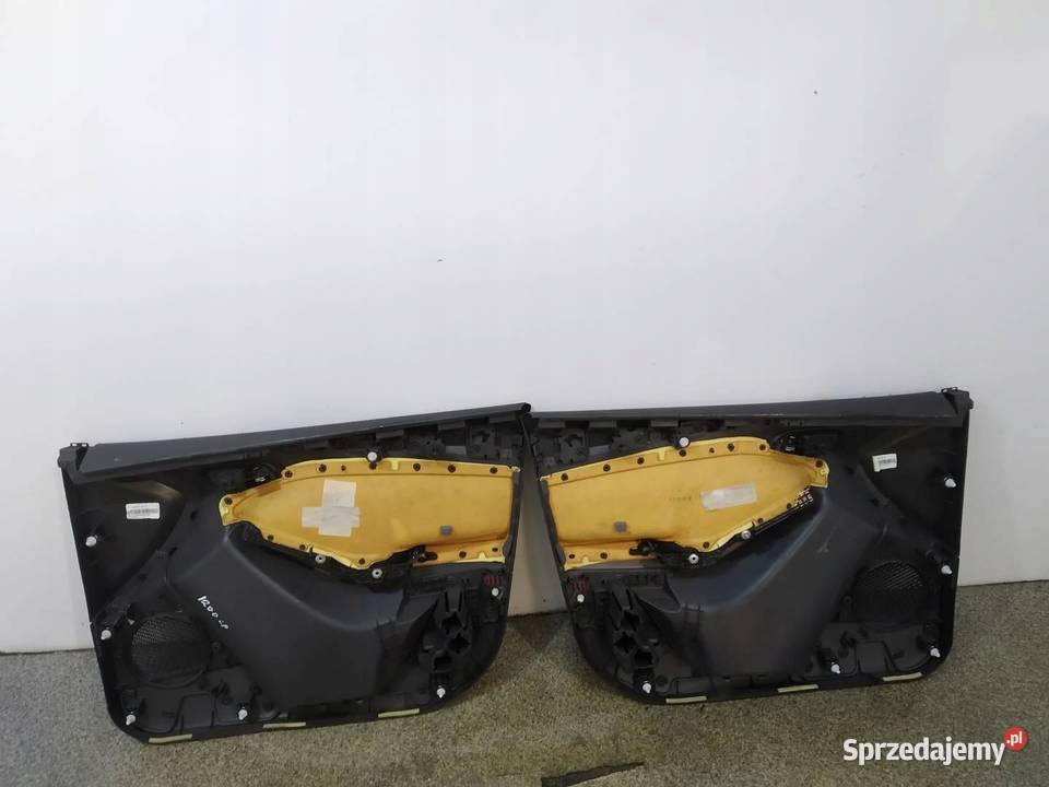 TAPICERKA BOCZEK LEWY PRAWY PRZÓD KPL 5D Ford Tapicerki samochodowe