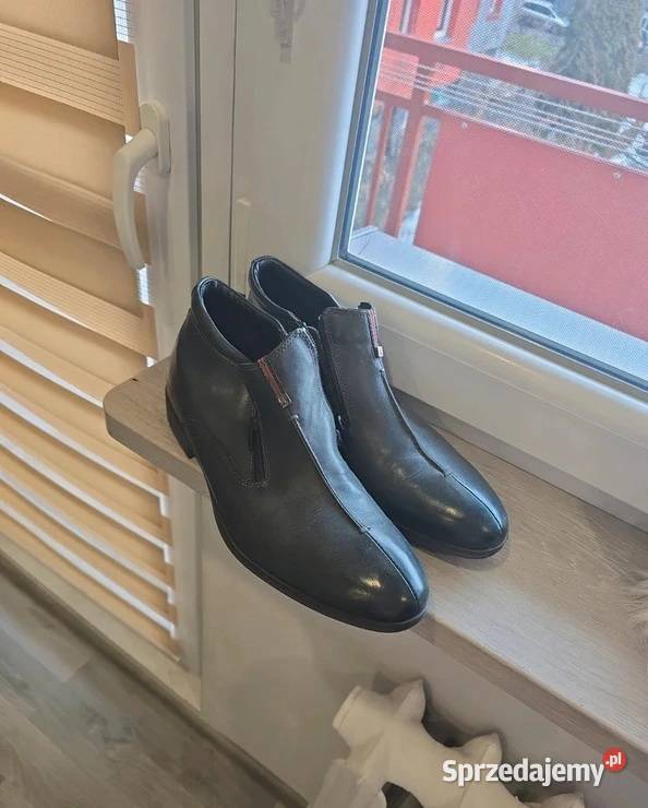 Skórzane buty Lasocki z metki 42 inna Bytom