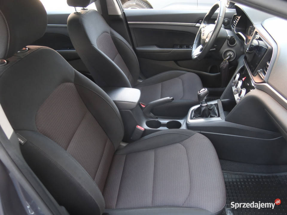 Hyundai Elantra 16 CVVT