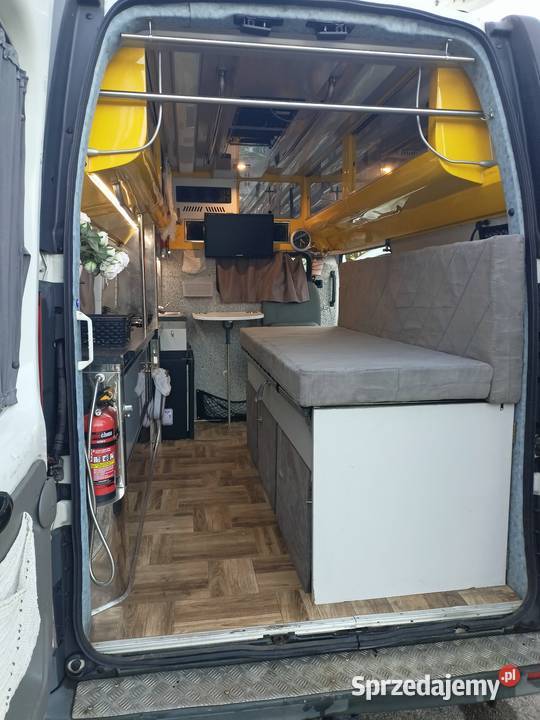 Kampervan Renault Trafic zadbany doposażony Krasnystaw
