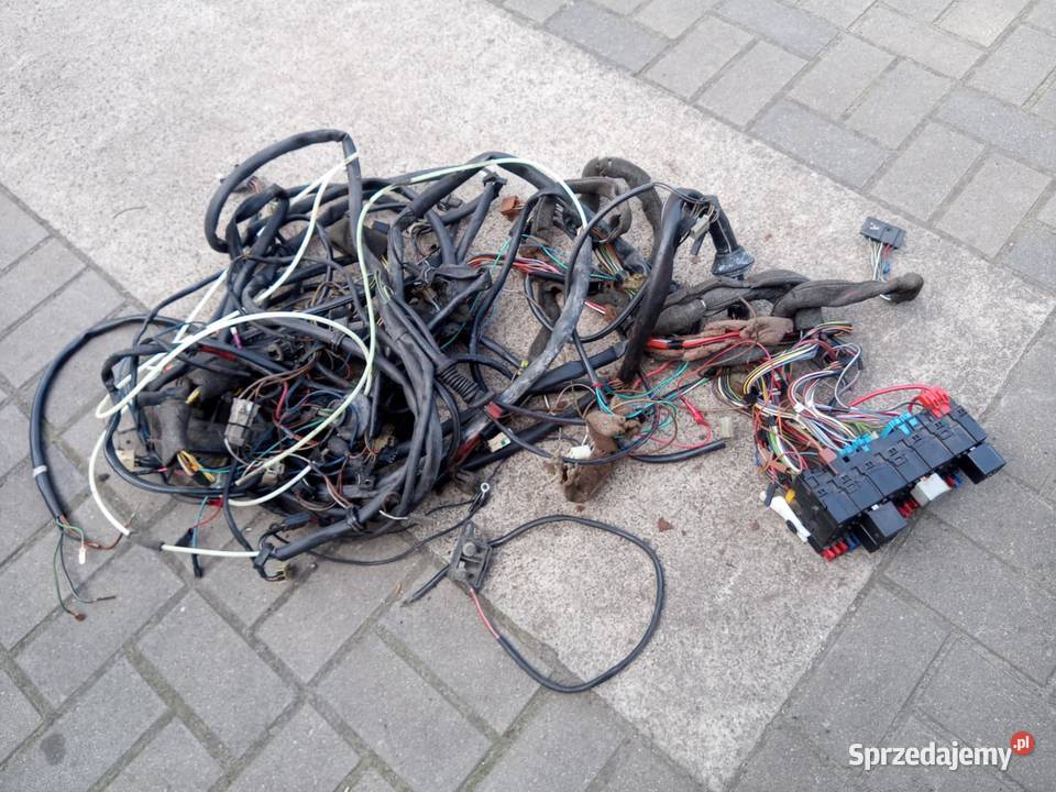 GOLF 2 WIĄZKA ELEKTRYCZNA Leszno