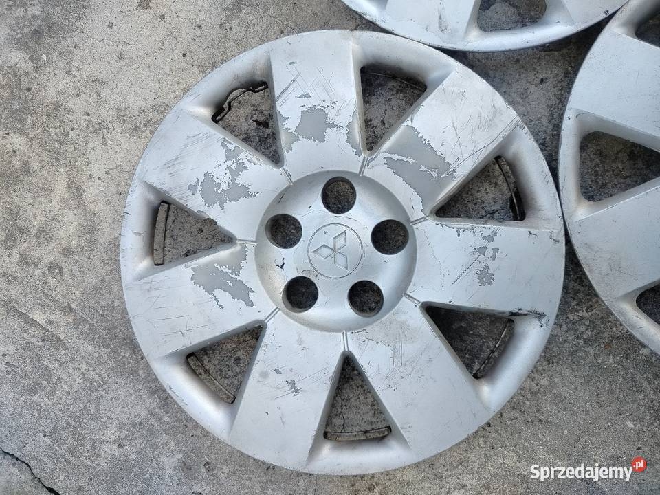Kołpaki Mitsubishi 16 trzy sztuki