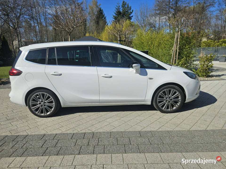 Opel Zafira 20 165 7 osobowy bagażnik na rowery możliwa zamiana Strzegom
