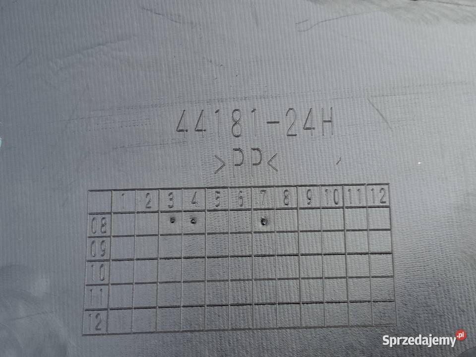 SUZUKI DR125 SM DR 125 BOCZEK LEWY OWIEWKA LEWA Bieleń sprzedam