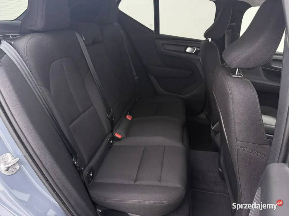 Volvo XC 40 15 Automat Podgrzewane fotele i lakier metallic XC 40 Samochody osobowe mazowieckie