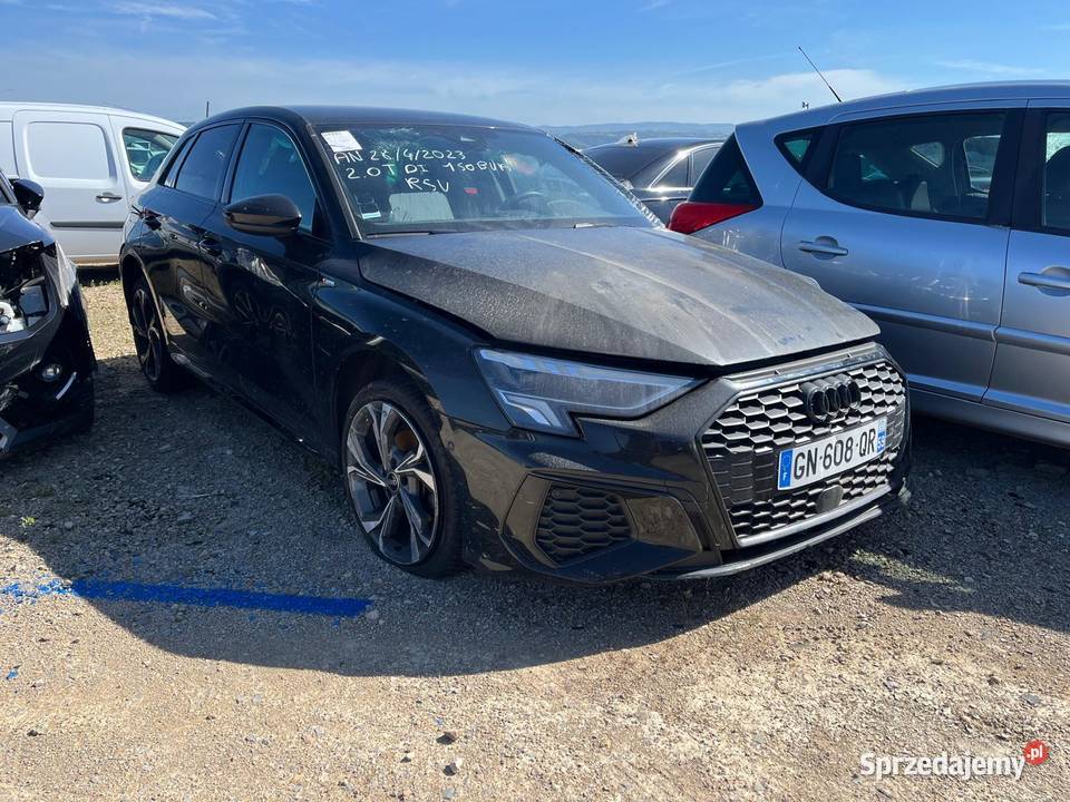 AUDI A3 4 Sportback 20 TDi 150 SLine GN608 czarny sprzedam