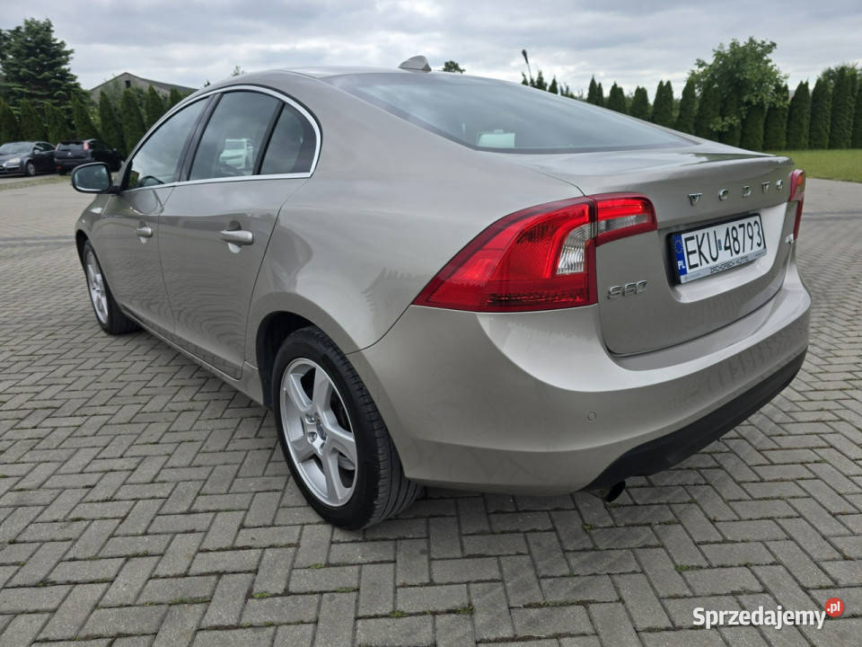 Volvo S60 16hdi NavigacjaLedyKlimatr 2 czujnik zmierzchu Kutno