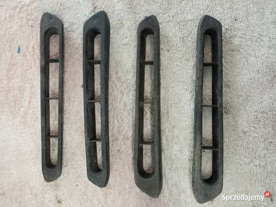 VW Garbus wloty powietrza 113 819 746 Gołków