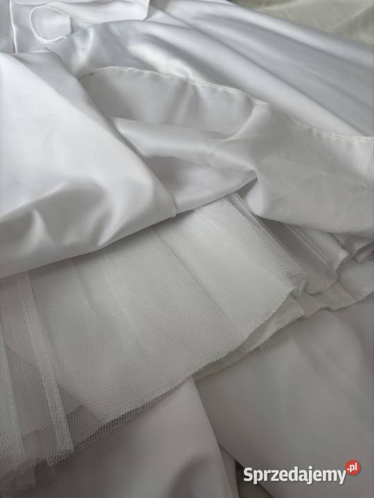 Komunijna sukienka z futerkiem dziewczynka Jordanów